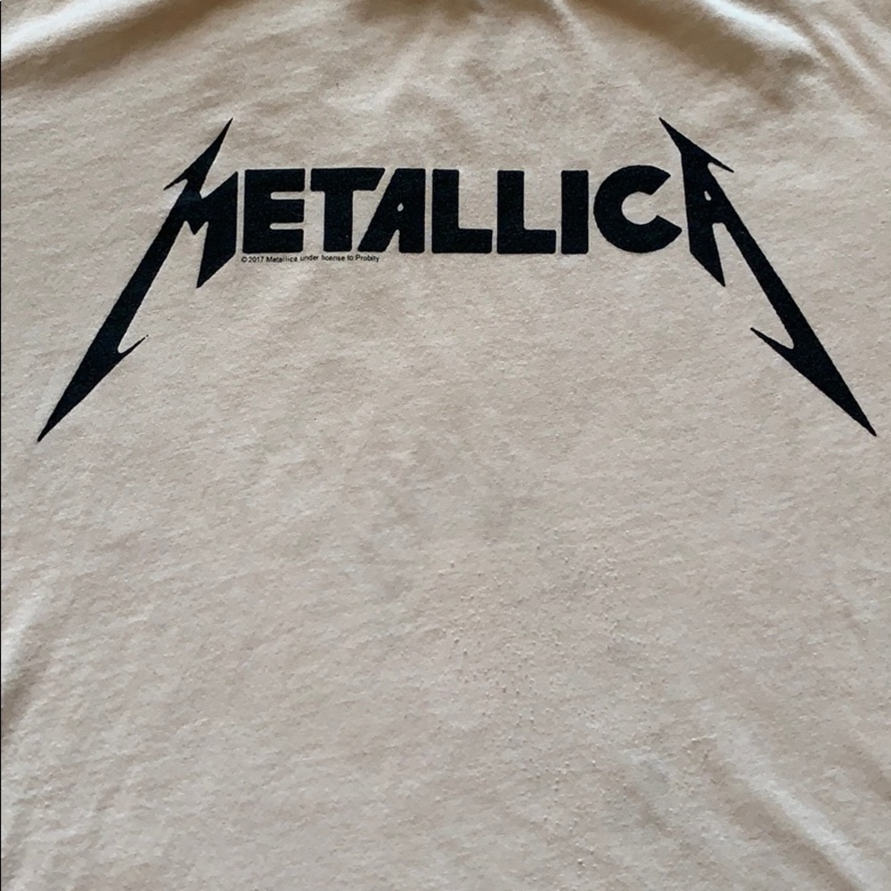 L H&M Metallica T-Shirt